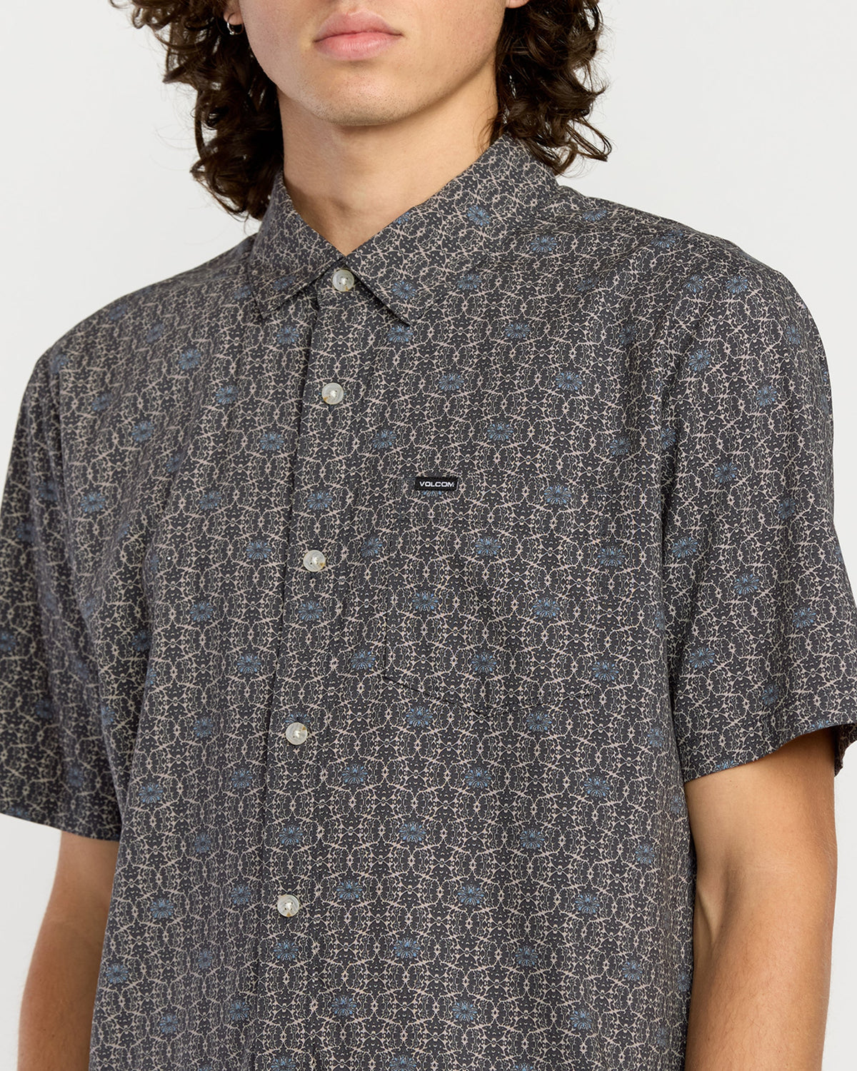 Men's Scaler Stone Woven Short Sleeve Shirt | Volcom Signature