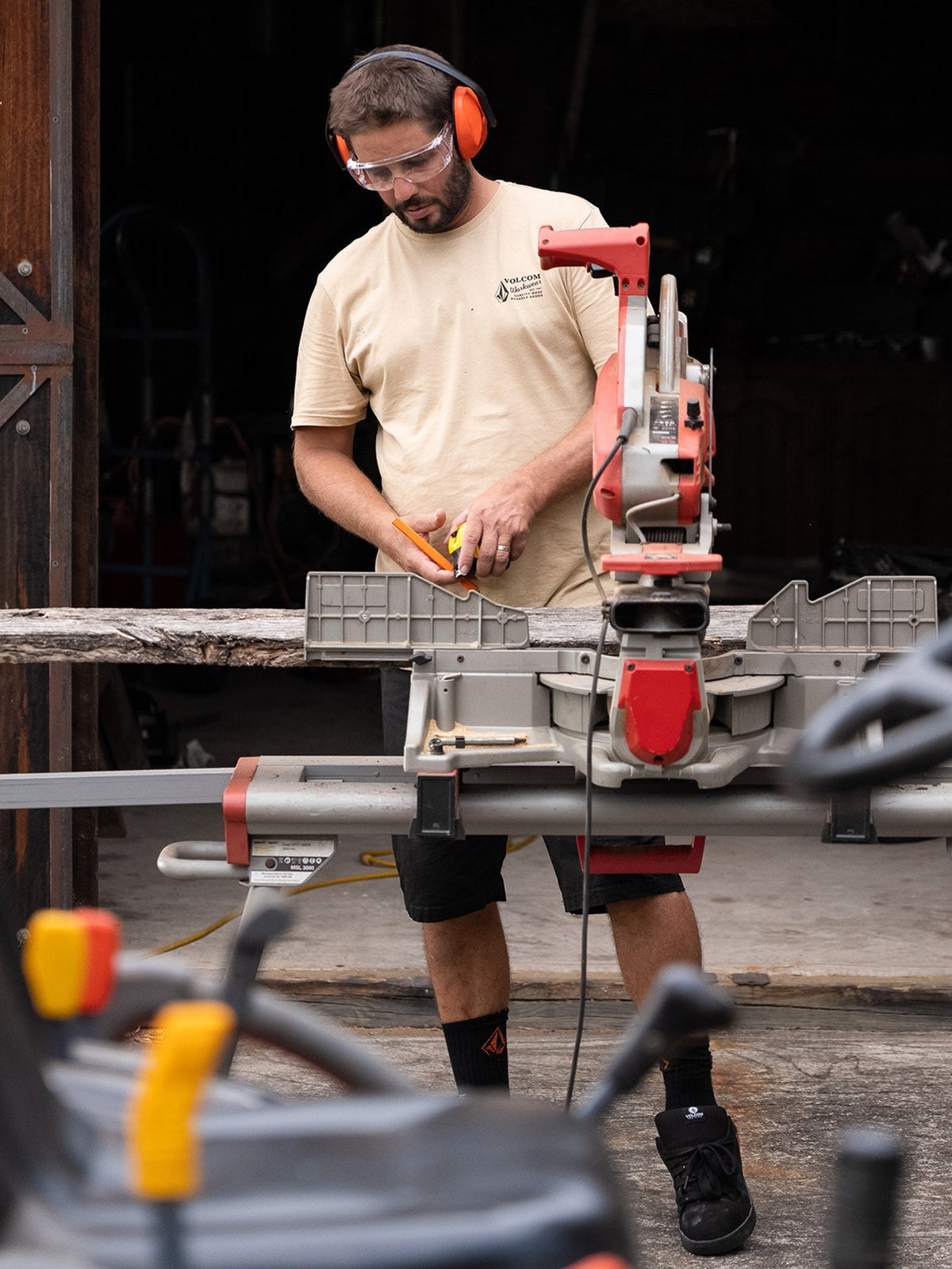 Men's Volcom Workwear Short Sleeve Tee | Volcom Exclusive