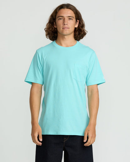 Men's Solid Short Sleeve Shirt Pocket Tee | Volcom Trending