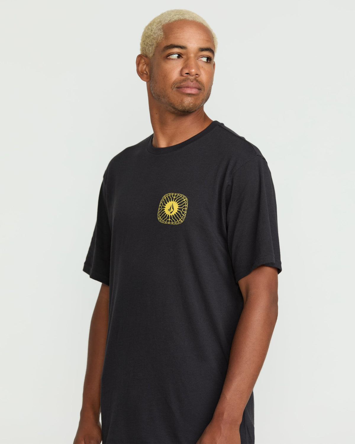 Men's Frequency Short Sleeve Tee | Volcom Quality