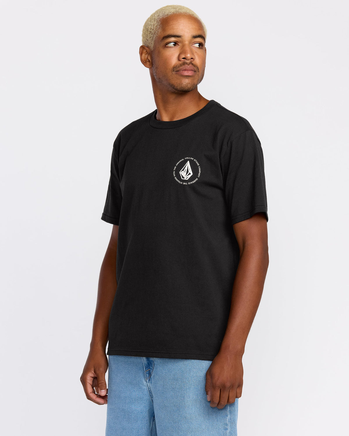 Men's Almeida Short Sleeve Tee | Volcom Customer Favorite