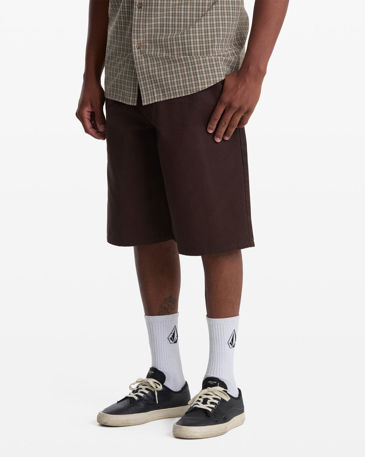 Men's Chillow Plt Elastic Waist Chino Short Vs 24 | Volcom Essential