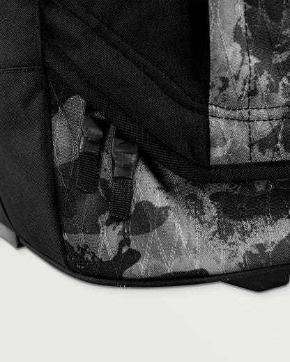 Chamber Carry-On | Volcom Featured