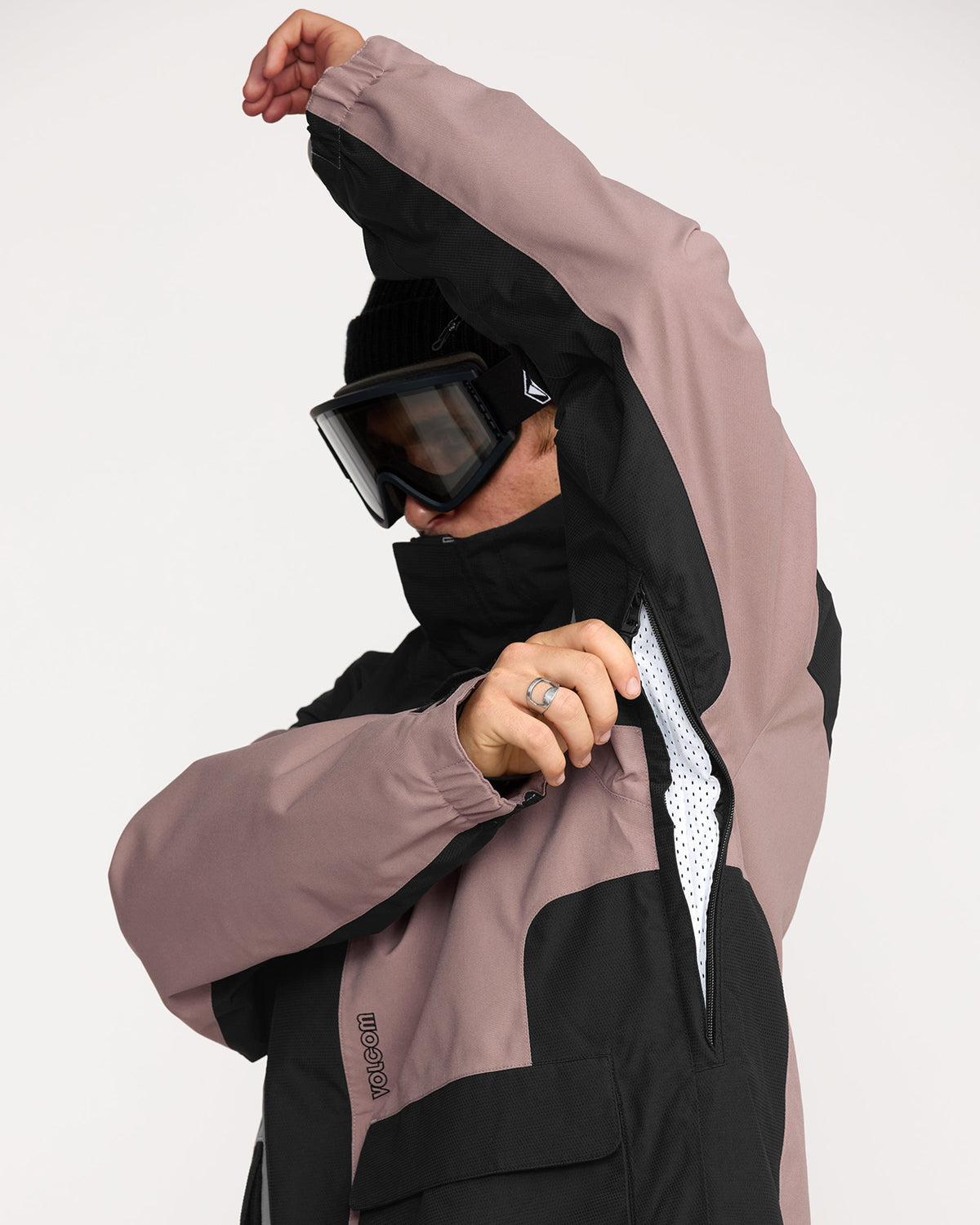 Men's Kleveland Shell Jacket | Volcom Essential
