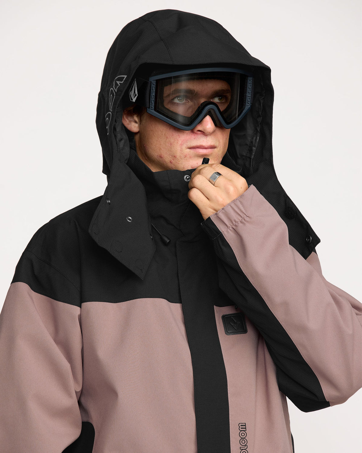 Men's Kleveland Shell Jacket | Volcom Essential