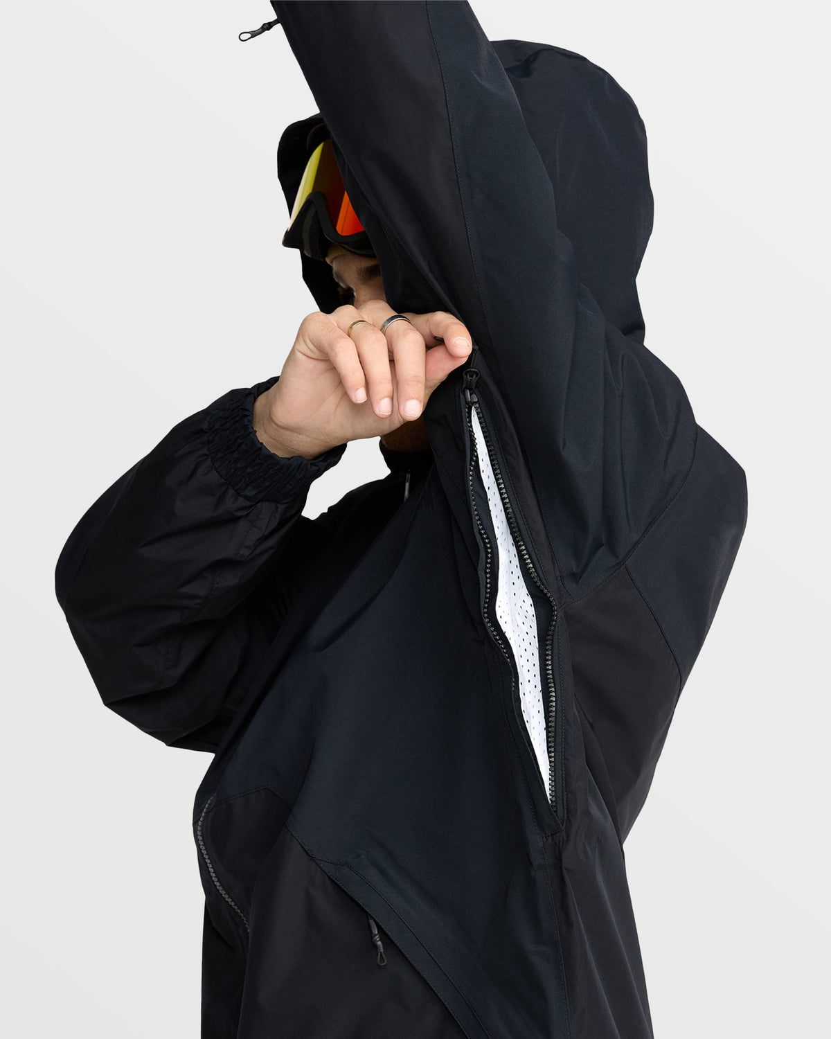 Men's Longo Gore-Tex Jacket | Volcom Featured