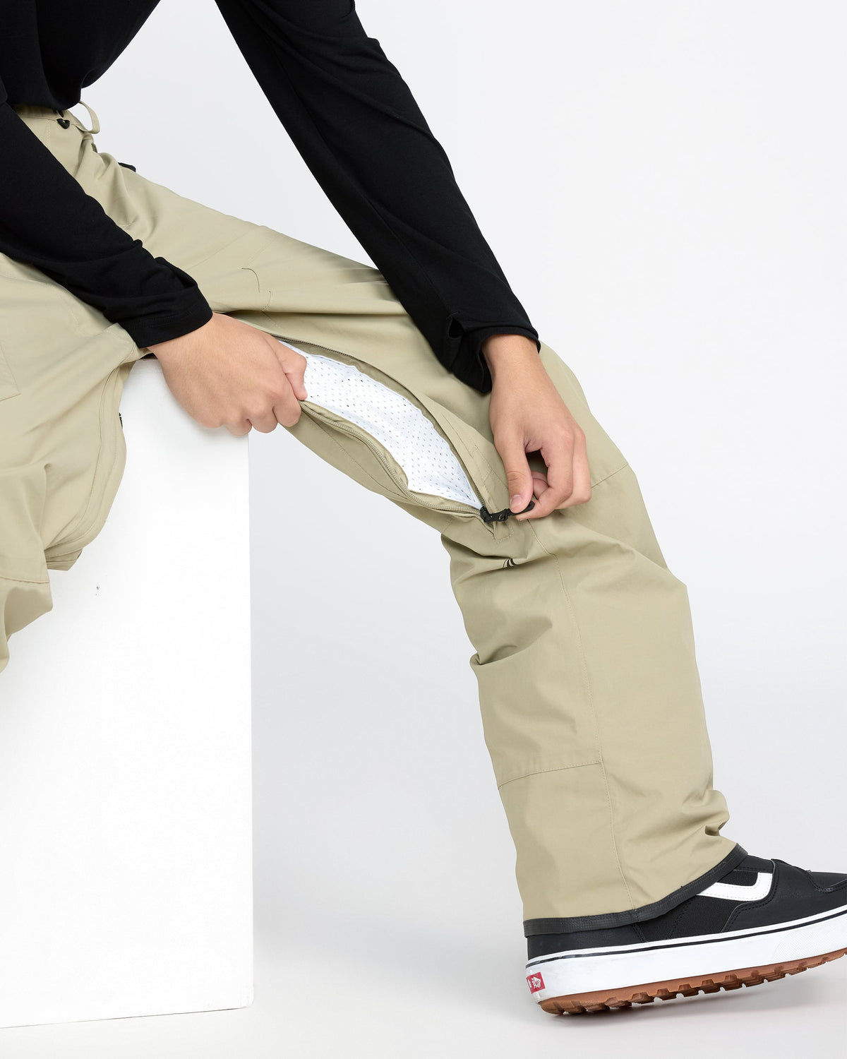 Men's L Gore-Tex Pants | Volcom Discount