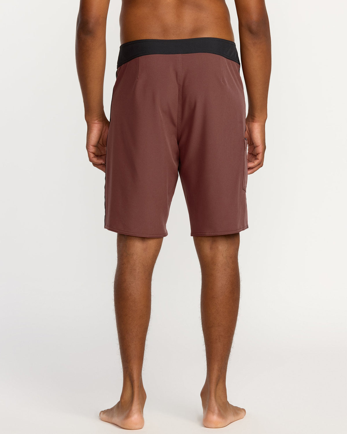 Men's Featured Artist Callum Rooney Mod 20 | Volcom Sale