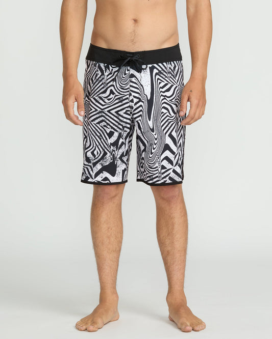 Men's Infuse Scallop Mod | Volcom Premium