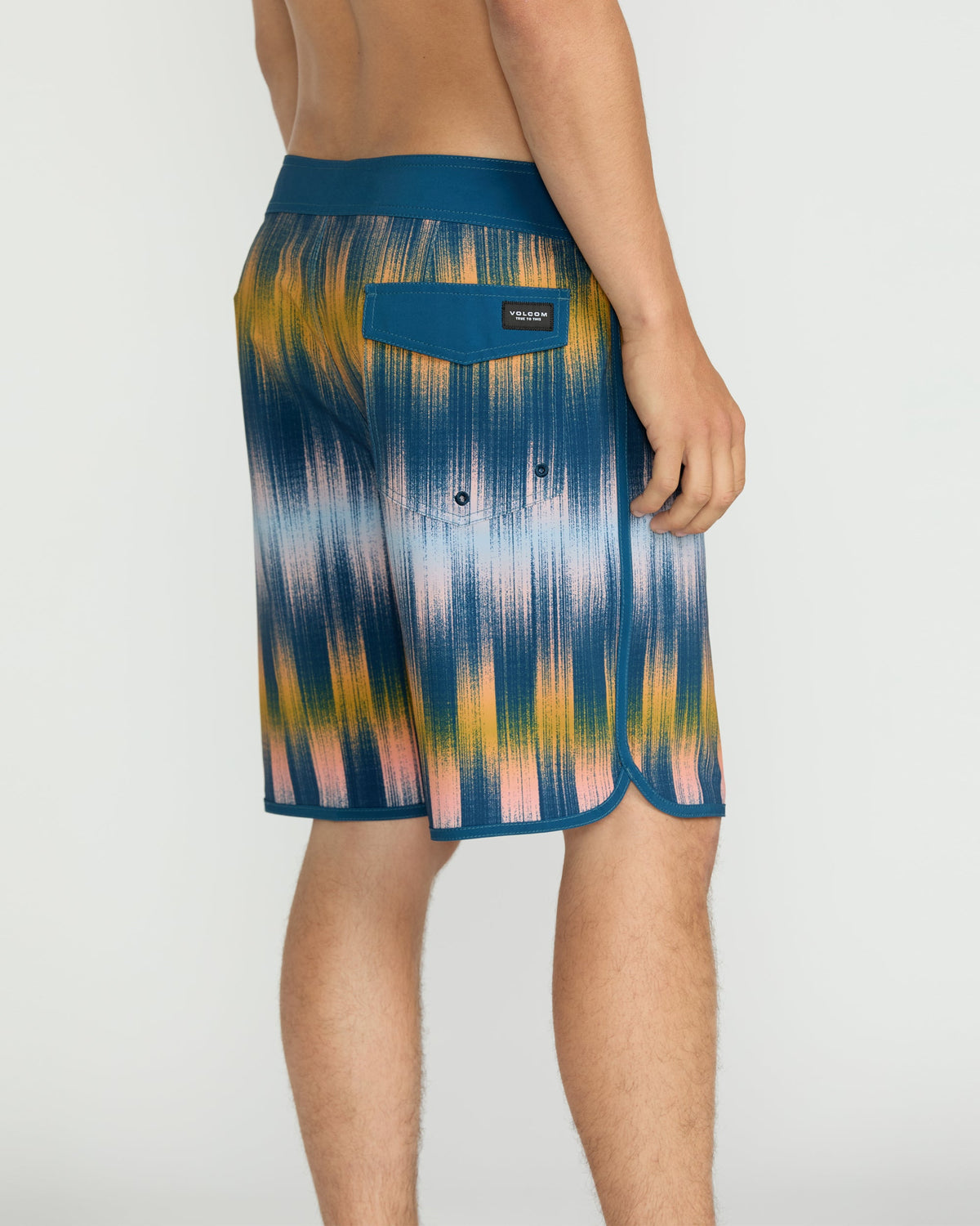 Men's Infuse Scallop Mod | Volcom Quality