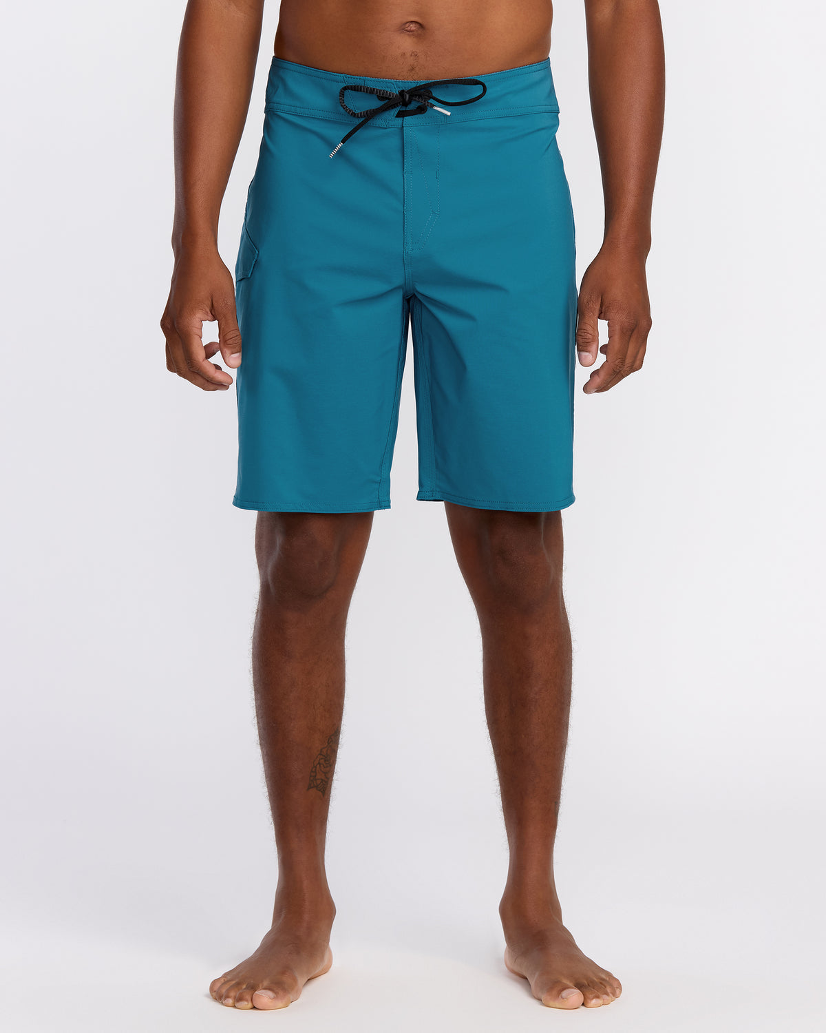 Men's Lido Solid Mod Trunks | Volcom Signature