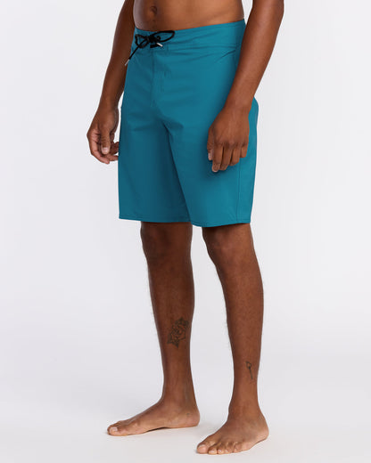 Men's Lido Solid Mod Trunks | Volcom Signature