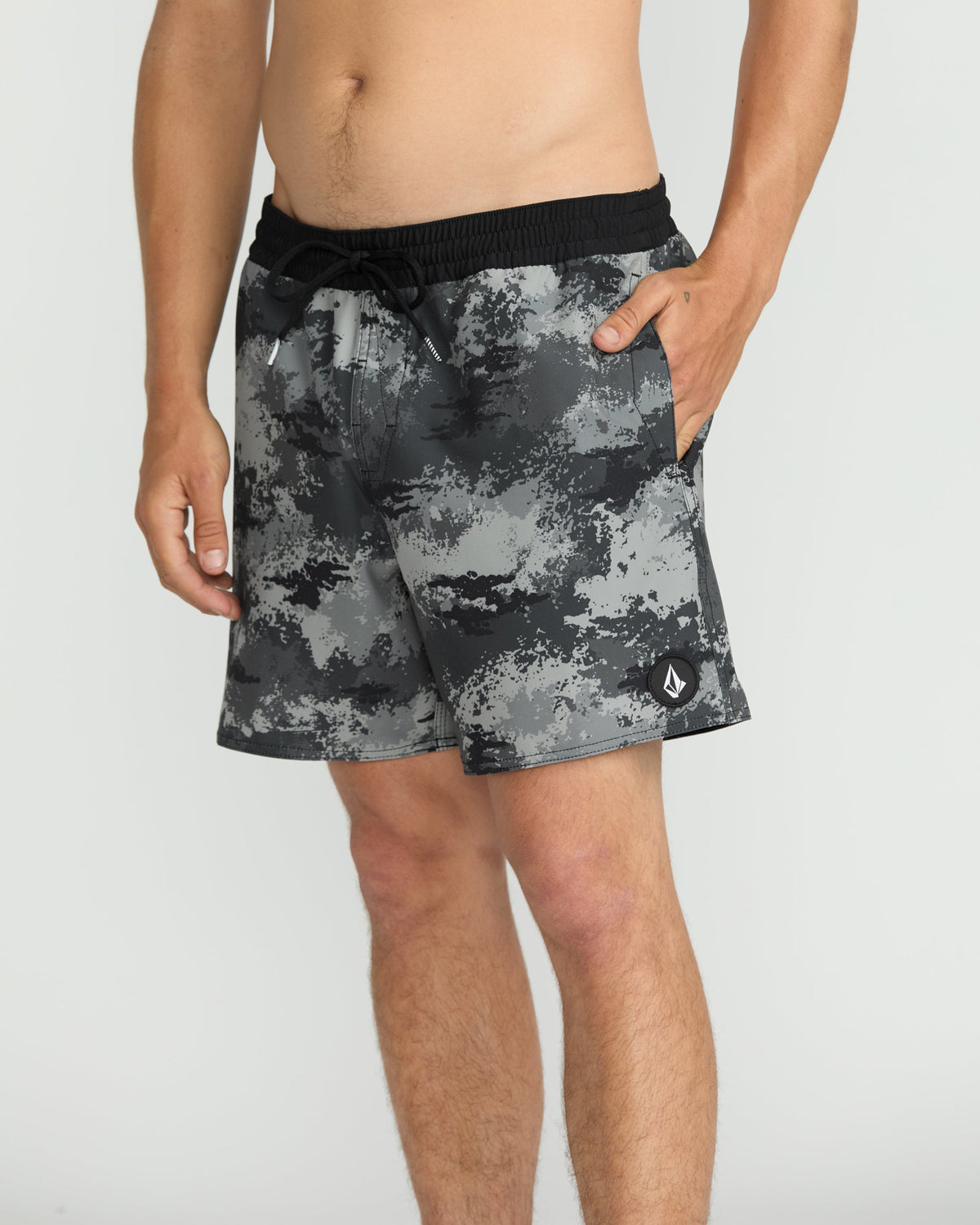 Men's Lido Print 16 | Volcom Featured