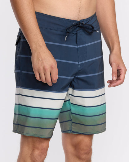 Men's Quarta Fade Mod | Volcom Featured