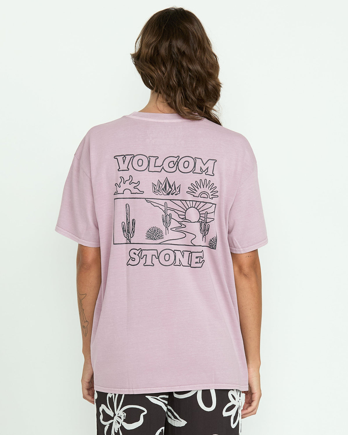 Women's Stones Throw Tee | Volcom Top Pick