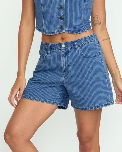 Women's Stoned Boyfriend Shorts | Volcom Trusted