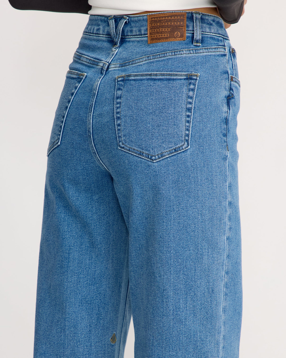 Women's Stoned Boyfriend High Rise Jeans | Volcom Top Pick