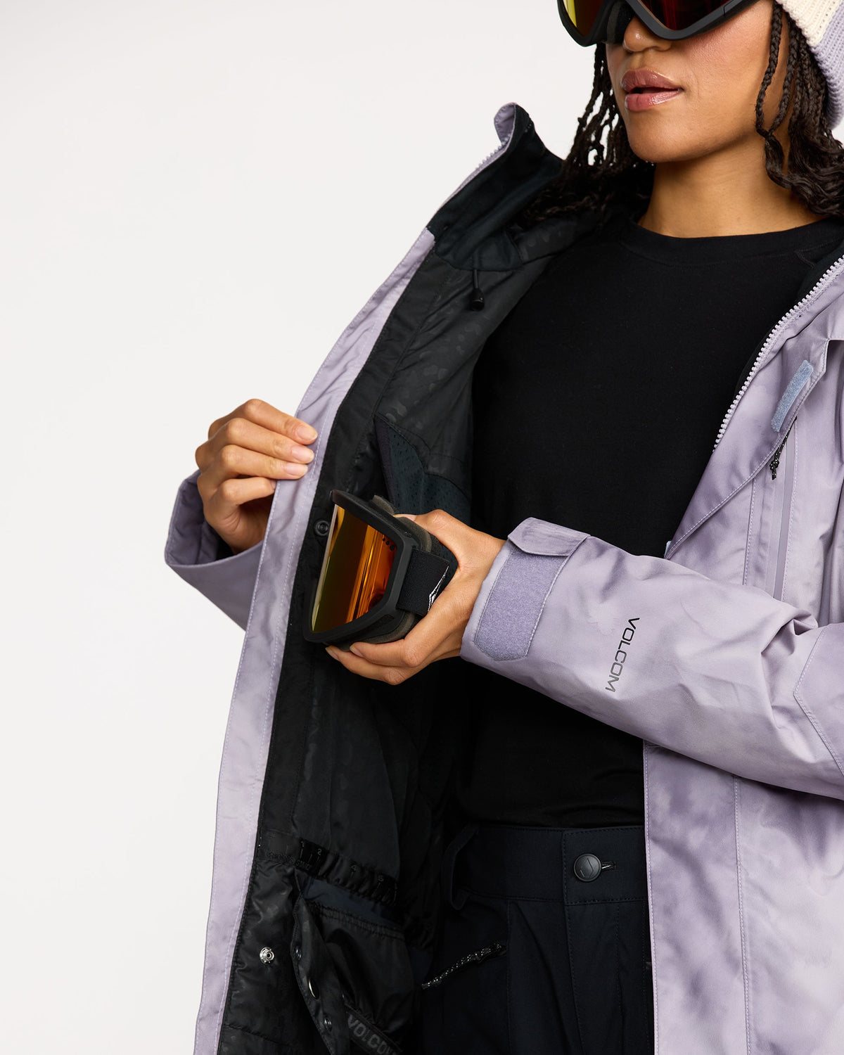 Women's V.Co Tech Eras Gore-Tex Insulated Jacket | Volcom Deals