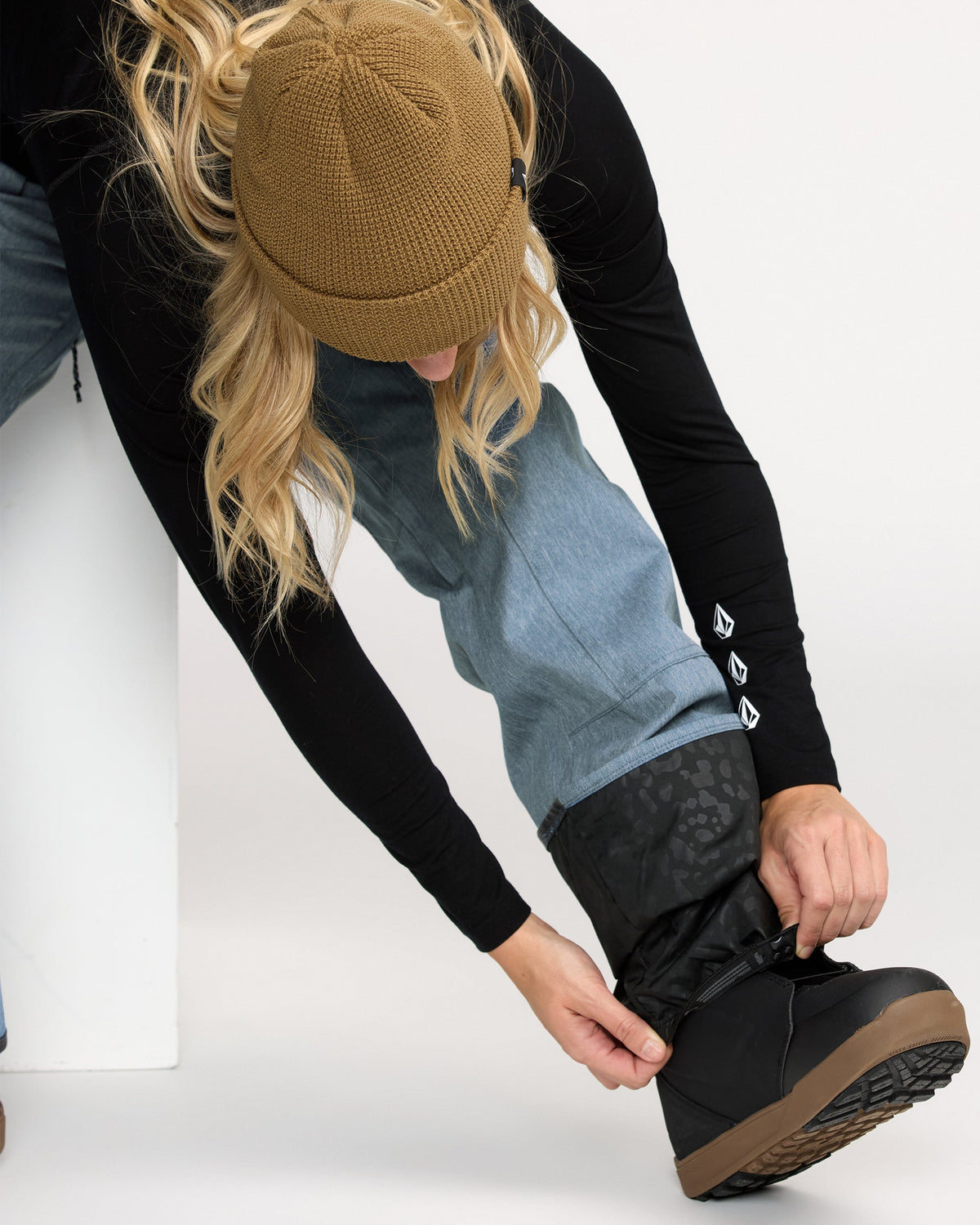 Women's Pollock Pants | Volcom Trusted