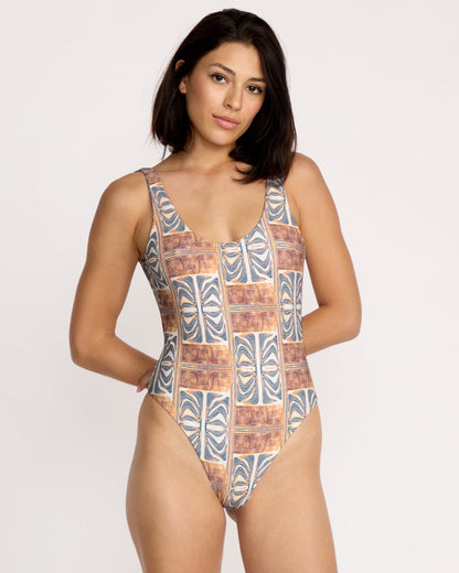 Women's Featured Artist Emma Rushton One Piece | Volcom Everyday