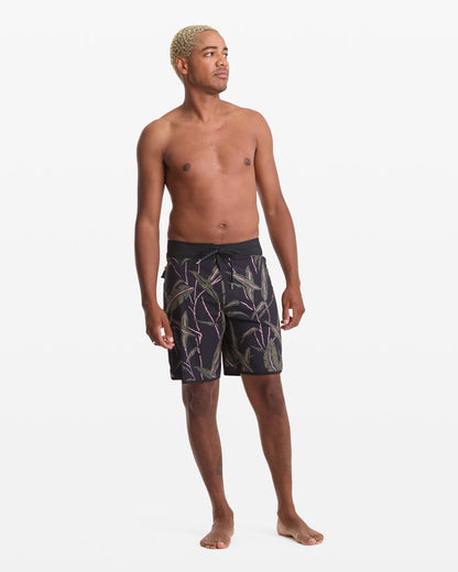 Men's Encounter Scallop Mod 19 | Volcom Smart Buy
