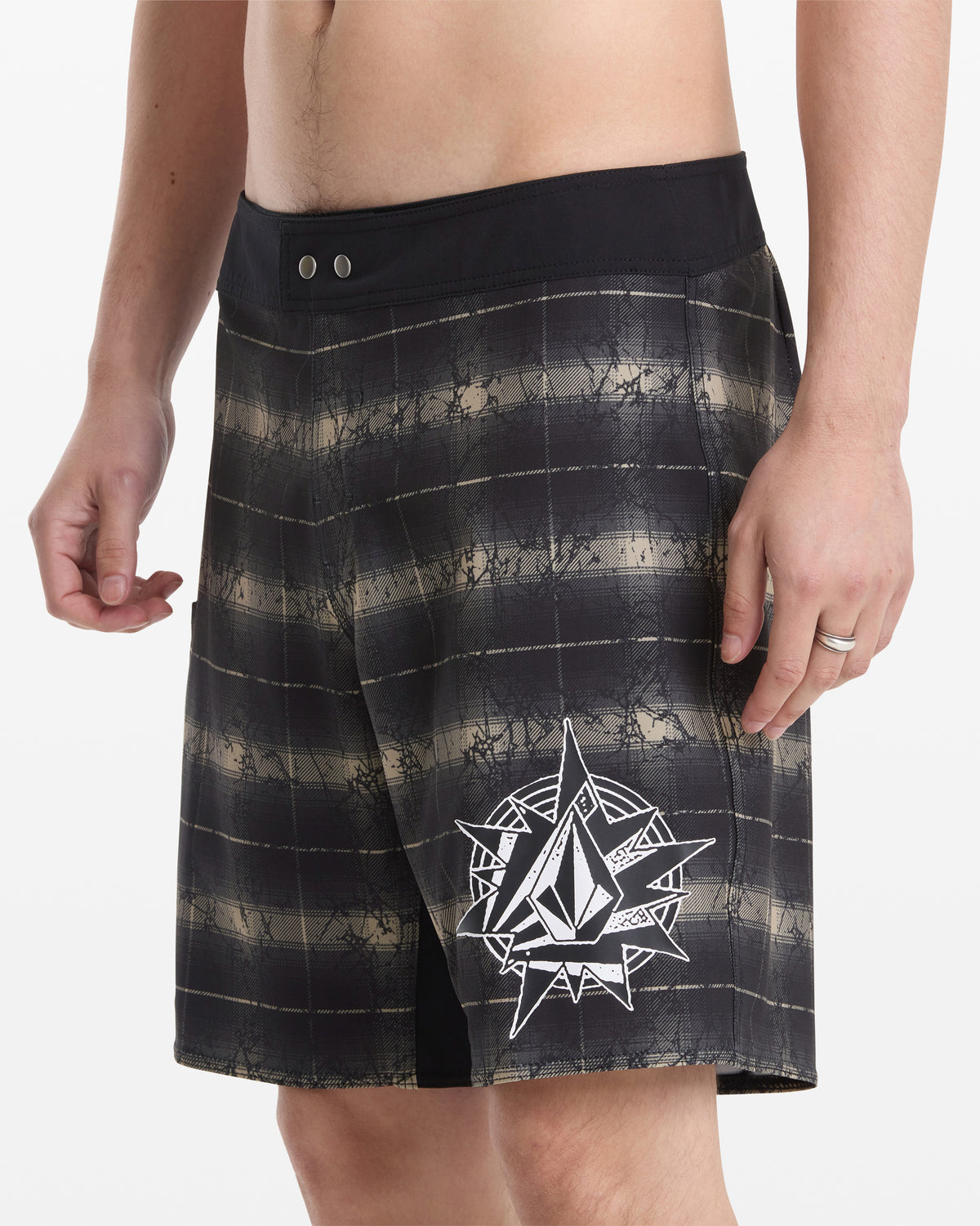 Men's Grunge Snap Mod 18 | Volcom Premium