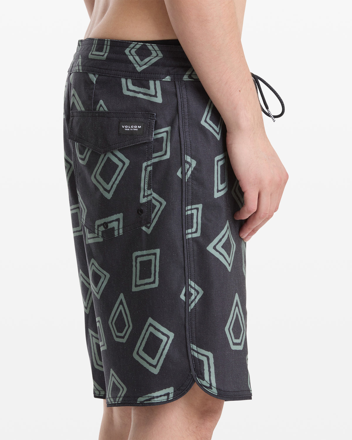 Men's Contact Scallop Stoney 19 | Volcom Featured