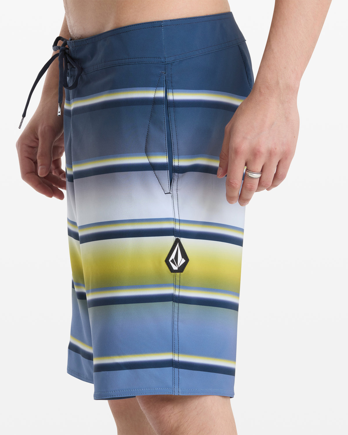 Men's Quarta Dissolve Mod 20 | Volcom Popular